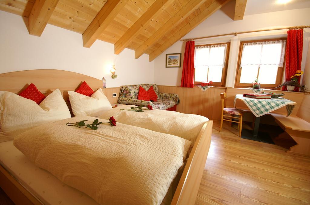 Agriturismo La Flu Сан-Мартино-ин-Бадия Номер фото